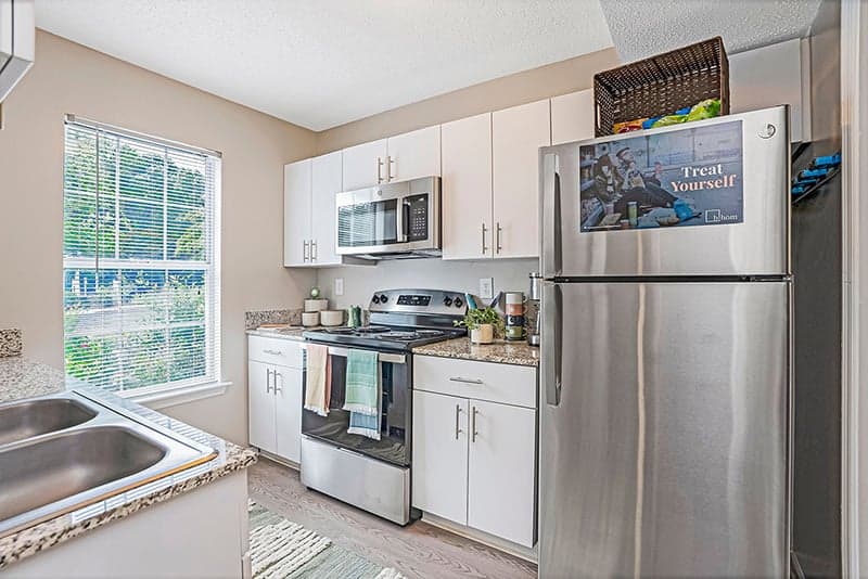 Model-Kitchen-02-Enclave-425-Athens-GA-10